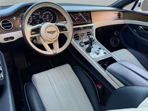 Certified 2024 Bentley Continental GT image 4