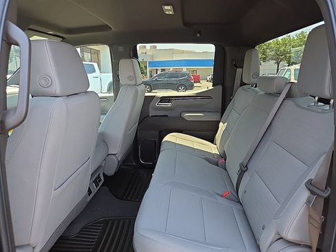 New 2026 Chevrolet Silverado 1500 LT w/ Z71 Off-Road Package AWD/4WD image 7