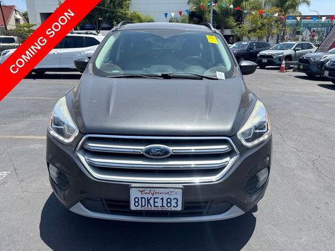 Used 2018 Ford Escape SEL FWD image 9