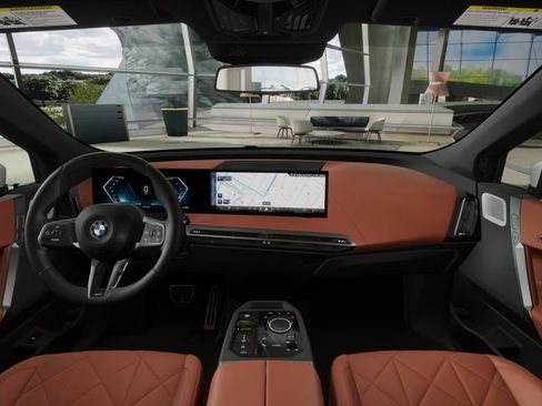 Used 2026 BMW iX xDrive60 w/ M Sport Package image 39