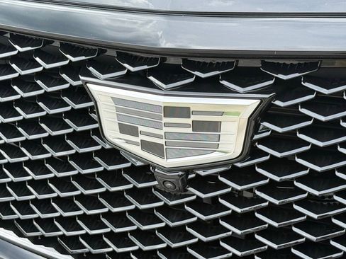 New 2026 Cadillac Escalade ESV V w/ LPO, ONYX Package AWD/4WD image 7