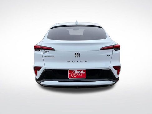 Used 2024 Buick Envista Sport Touring w/ Experience Buick Package image 8