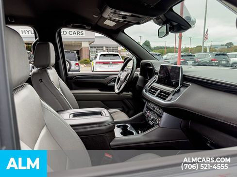 Used 2024 GMC Yukon XL SLT RWD image 23