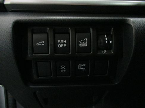 Used 2022 Subaru Forester Premium image 19