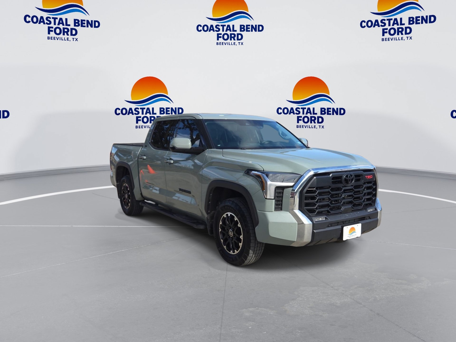 Used 2023 Toyota Tundra SR5 w/ TRD Off-Road Premium Package AWD/4WD image 2