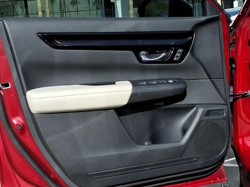 Used 2025 Honda CR-V EX-L image 24