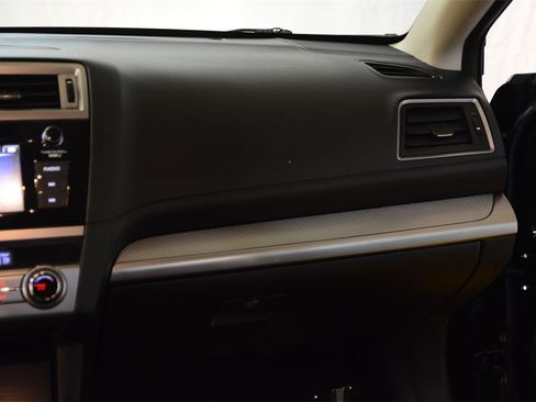 Used 2018 Subaru Legacy 2.5i w/ Alloy Wheel Package image 15