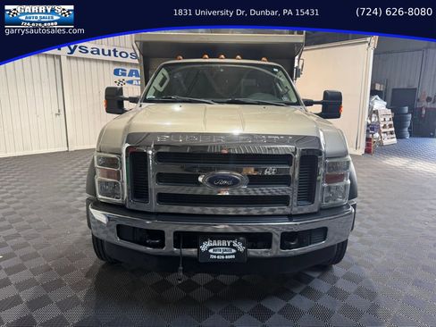 Used 2008 Ford F550 2WD Regular Cab Super Duty image 2