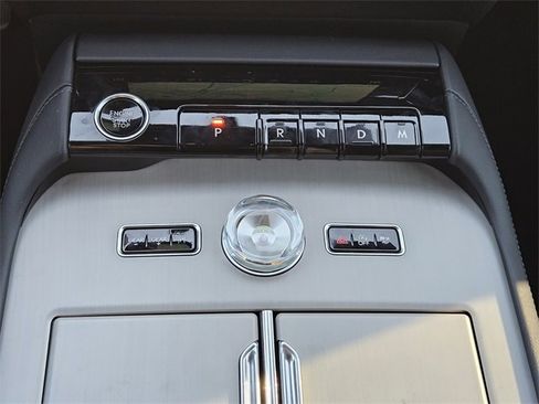 New 2025 Lincoln Navigator L Reserve w/ Jet Appearance Package image 17