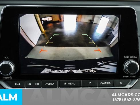 Used 2025 Nissan Altima 2.5 SV image 33