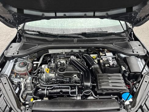 Used 2024 Volkswagen Jetta SE FWD image 12