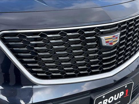 Used 2023 Cadillac XT4 Luxury w/ Cold Weather Package image 30