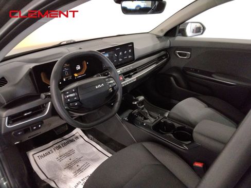 Used 2025 Kia K4 LXS image 31