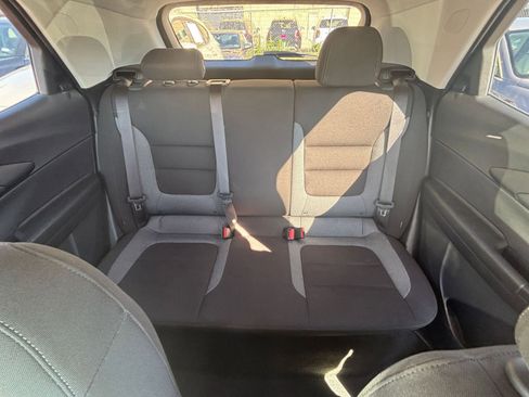 Used 2025 Chevrolet TrailBlazer LT image 36