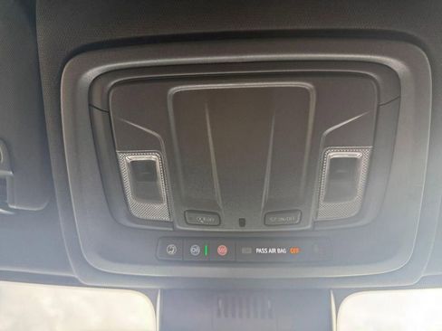 Used 2025 GMC Sierra 2500 AT4 AWD/4WD image 21