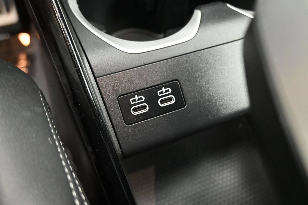 Used 2025 BMW X1 M35i AWD/4WD image 13