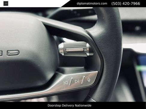 Used 2025 Lucid Air Pure RWD image 30