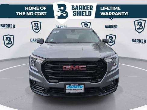 Used 2024 GMC Terrain SLE w/ Elevation Edition AWD/4WD image 4