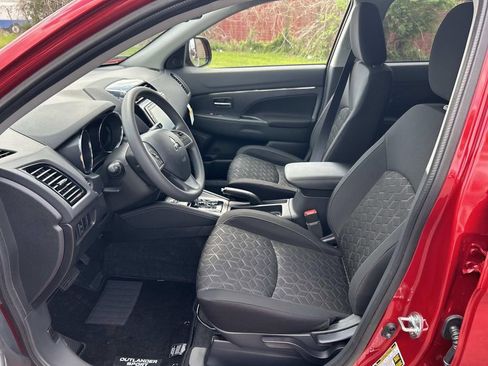 New 2026 Mitsubishi Outlander Sport ES image 17