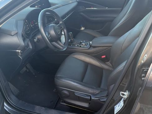 Used 2021 MAZDA CX-30 FWD 2.5 S w/ Select Package image 4