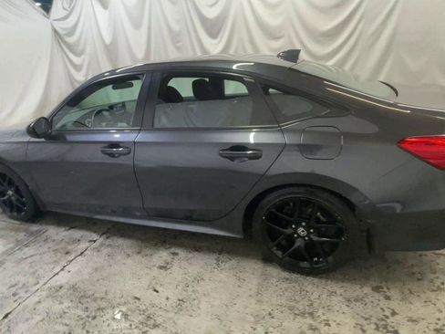 Used 2024 Honda Civic Sport image 6