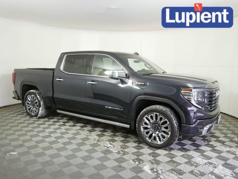 Used 2024 GMC Sierra 1500 Denali Ultimate image 1