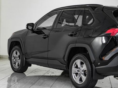 Used 2022 Toyota RAV4 XLE image 56