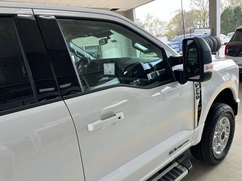 New 2026 Ford F250 XLT w/ XLT Premium Package AWD/4WD image 10