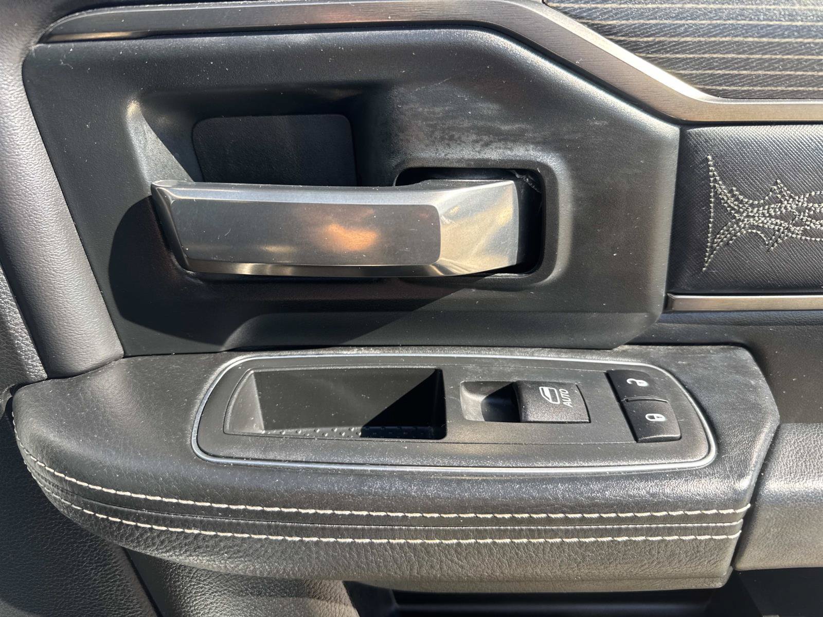 Used 2019 RAM 2500 Limited AWD/4WD image 14