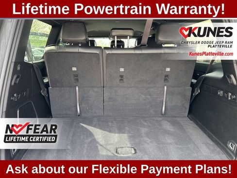 Used 2023 Jeep Wagoneer Series II AWD/4WD image 27