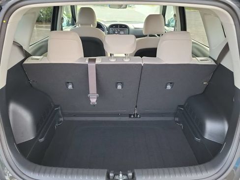 Used 2025 Kia Soul LX FWD image 11