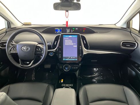 Used 2022 Toyota Prius Prime XLE image 14