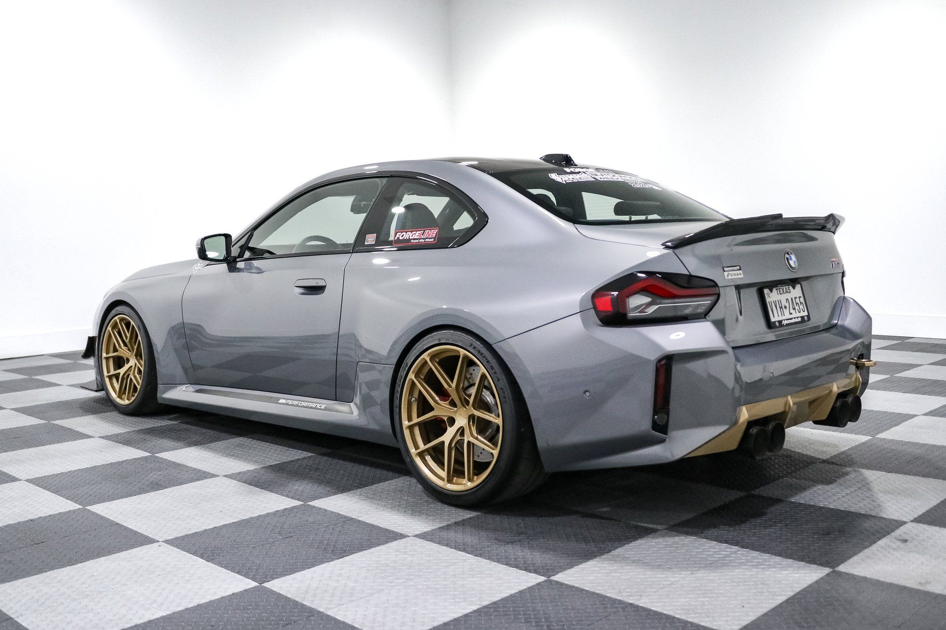 Used 2025 BMW M2 w/ Lighting Package RWD image 7