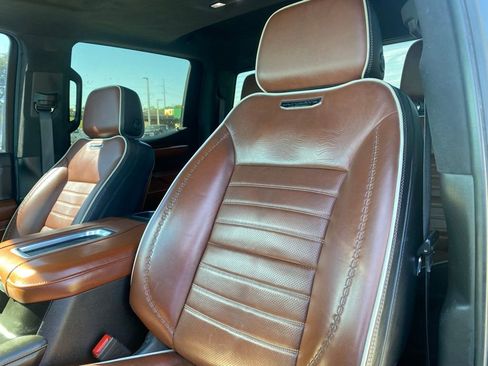 Used 2022 GMC Sierra 1500 Denali Ultimate AWD/4WD image 10