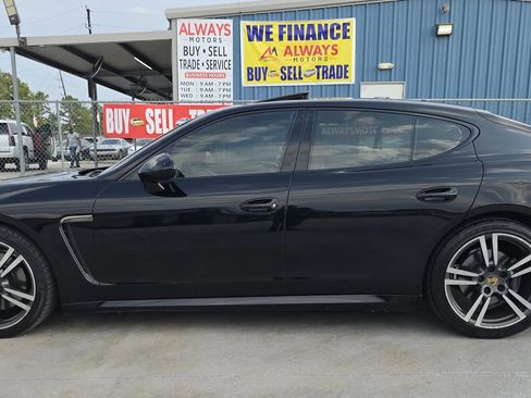 Used 2015 Porsche Panamera 4 image 10