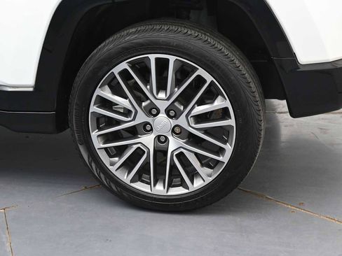 Used 2023 Jeep Compass Limited w/ Elite Group AWD/4WD image 5