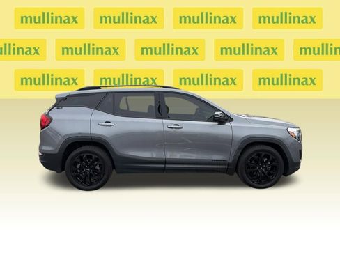 Used 2021 GMC Terrain SLT w/ Infotainment Package II image 12