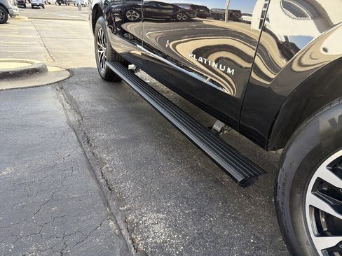 Certified 2025 Ford Expedition Max Platinum image 14