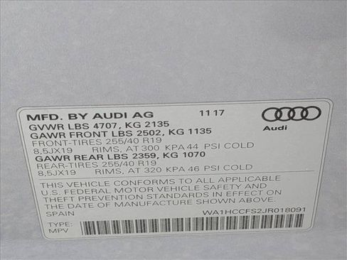 Used 2018 Audi Q3 2.0T Premium Plus w/ Premium Plus Package FWD image 24
