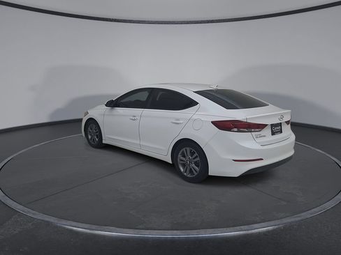 Used 2018 Hyundai Elantra Value Edition FWD image 14