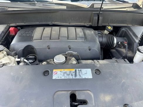 Used 2016 Chevrolet Traverse LT AWD/4WD image 19