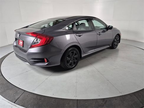 Used 2019 Honda Civic LX image 4