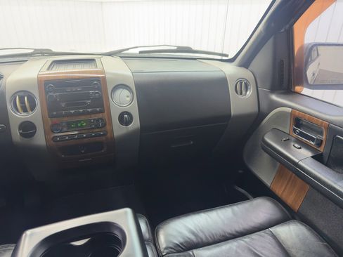 Used 2004 Ford F150 XLT image 15