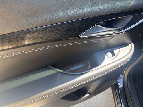 Used 2022 Buick Envision Preferred image 39