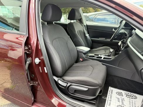 Used 2019 Kia Optima LX FWD image 34