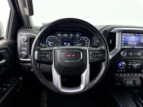 Used 2020 GMC Sierra 1500 SLT w/ SLT Premium Plus Package AWD/4WD image 32