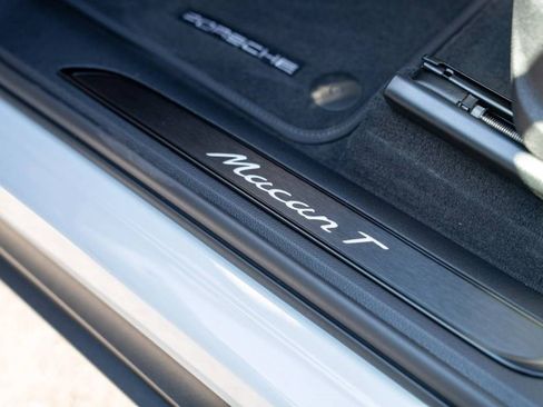 New 2026 Porsche Macan Turbo AWD/4WD image 12