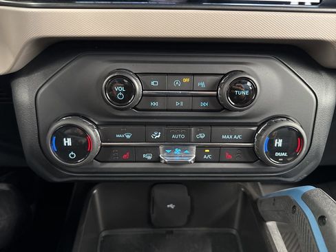 Used 2021 Ford Bronco Wildtrak AWD/4WD image 27