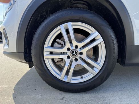 Certified 2021 Mercedes-Benz GLB 250 image 4