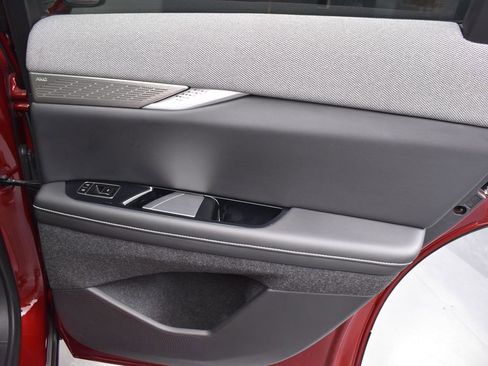 Certified 2025 Cadillac Optiq Sport 2 w/ LPO, Floor Liner Package image 35